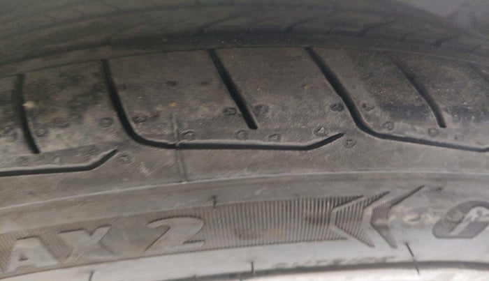 2018 BMW 3 Series  GT 320d Luxury Line, Diesel, Automatic, 1,34,437 km, tyre