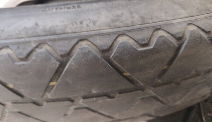 2018 BMW 3 Series  GT 320d Luxury Line, Diesel, Automatic, 1,34,437 km, tyre