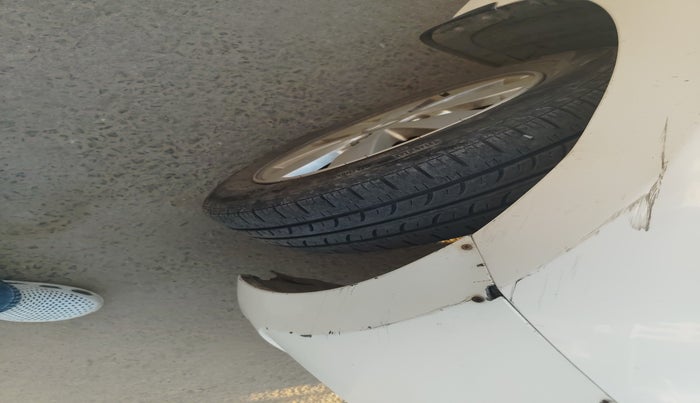 2015 Hyundai Xcent S 1.1 CRDI, Diesel, Manual, 1,27,335 km, tyre