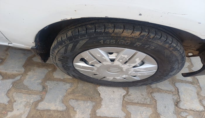 2011 Maruti Alto LXI, Petrol, Manual, 66,630 km, tyre