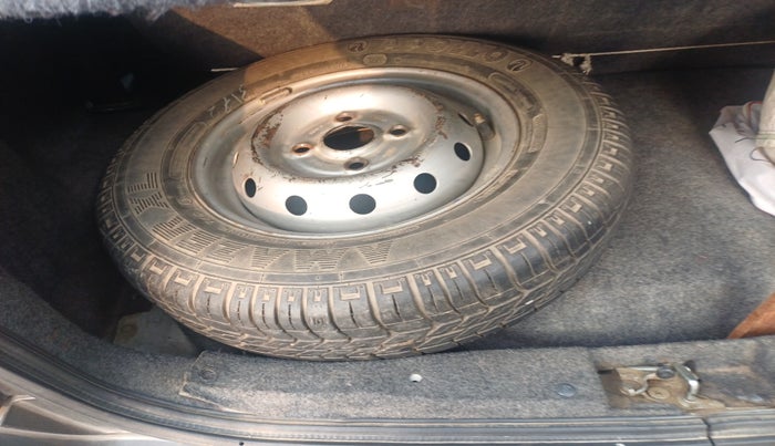 2011 Maruti Alto LXI, Petrol, Manual, 66,630 km, tyre