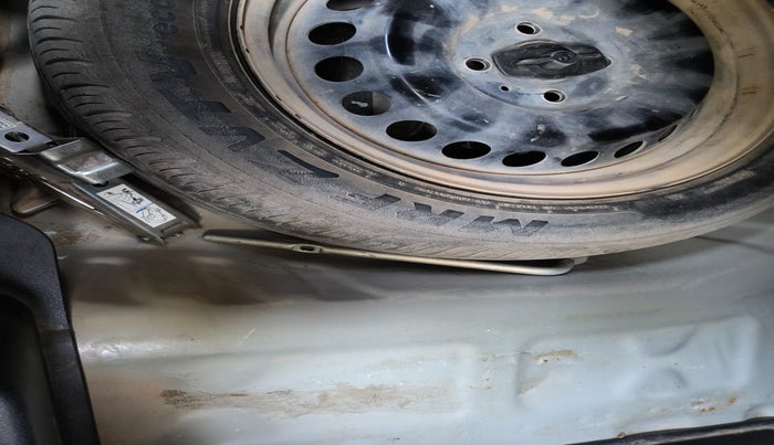 2019 Maruti Baleno DELTA PETROL 1.2, Petrol, Manual, 43,215 km, tyre