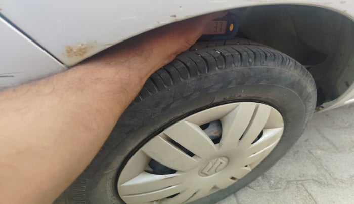 2013 Maruti Alto 800 LXI, Petrol, Manual, 90,000 km, tyre