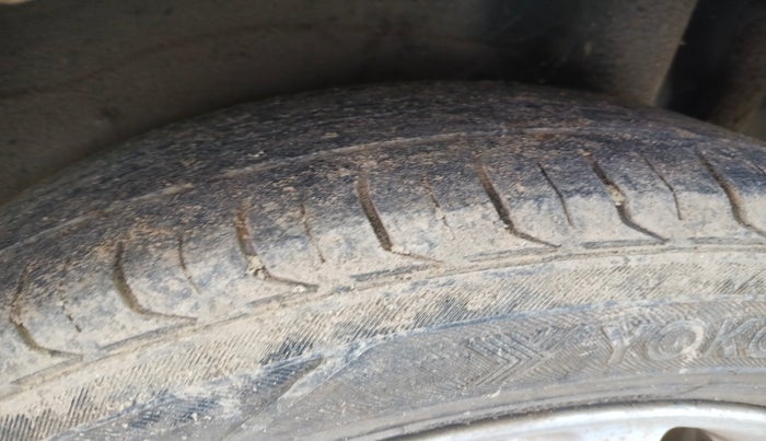 2013 Chevrolet Sail 1.2 LT ABS, Petrol, Manual, 68,291 km, tyre