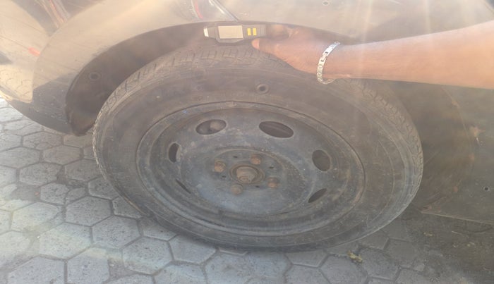 2015 Tata Zest XM 90PS DIESEL, Diesel, Manual, 1,02,775 km, tyre