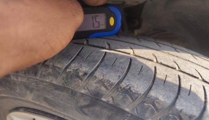 2019 Maruti Swift VXI, Petrol, Manual, 95,424 km, tyre