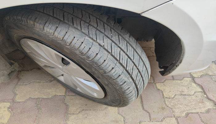 2018 Maruti Ertiga VDI SHVS, Diesel, Manual, 1,11,219 km, tyre