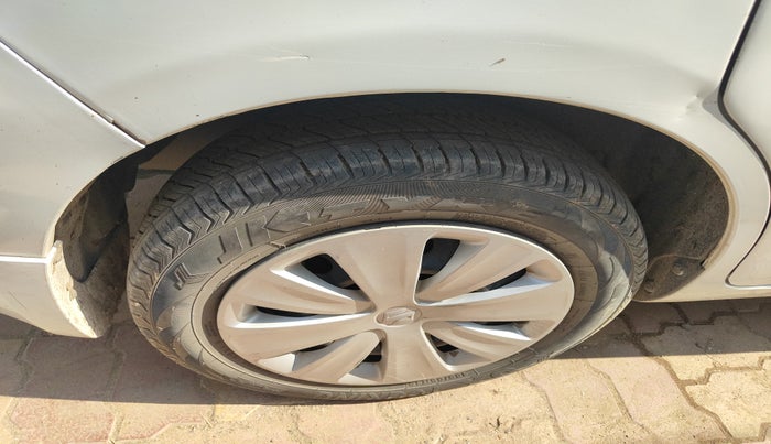 2018 Maruti Ertiga VDI SHVS, Diesel, Manual, 1,11,219 km, tyre