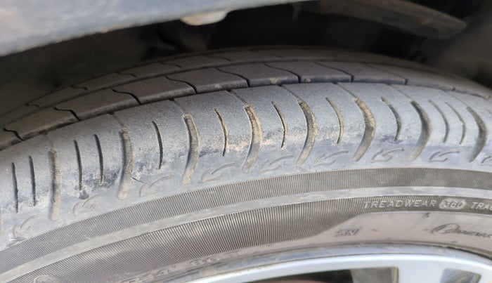 2023 Tata Tiago XT CNG, Petrol, Manual, 50,040 km, tyre