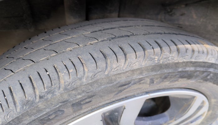 2023 Tata Tiago XT CNG, Petrol, Manual, 50,040 km, tyre