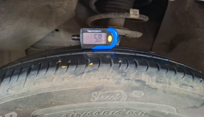 2024 Maruti BREZZA ZXI + SMART HYBRID, Petrol, Manual, 46,000 km, tyre