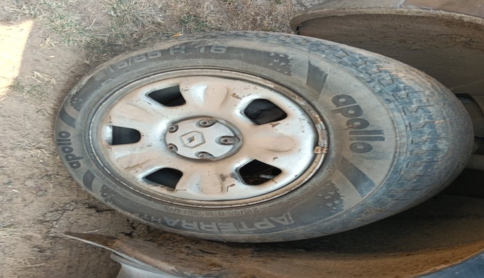 2013 Renault Duster 85 PS RXE DIESEL, Diesel, Manual, 1,62,005 km, tyre