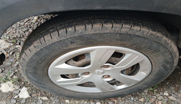 2016 Renault Kwid RXL, Petrol, Manual, 94,909 km, tyre