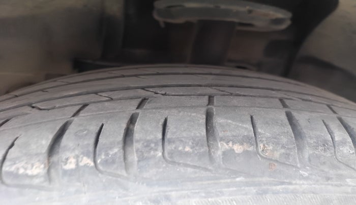 2023 Tata NEXON CREATIVE + SUNROOF 1.2 PETROL, Petrol, Manual, 30,062 km, tyre