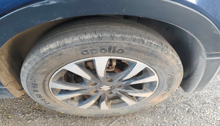 2018 Maruti S Cross SIGMA 1.3, Diesel, Manual, 1,19,688 km, tyre