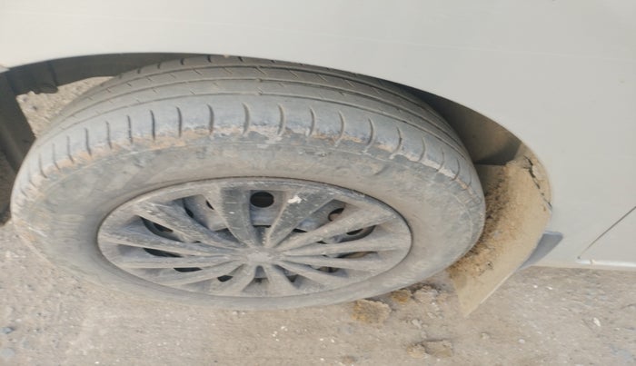 2016 Maruti Wagon R 1.0 VXI, Petrol, Manual, 1,17,970 km, tyre