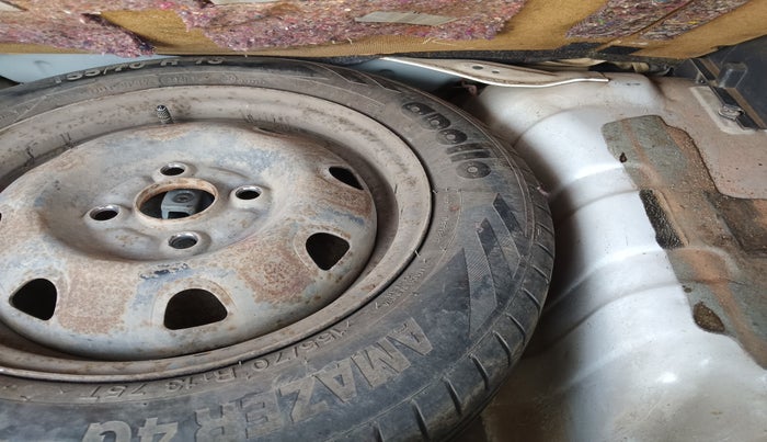 2017 Maruti Alto K10 VXI, Petrol, Manual, 59,032 km, tyre