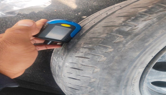 2019 Maruti IGNIS ZETA 1.2, Petrol, Manual, 96,247 km, tyre