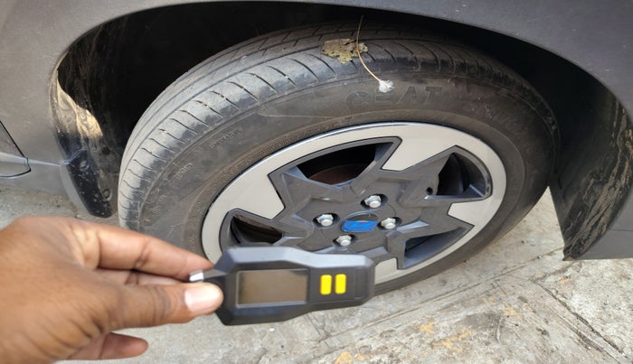 2023 Hyundai EXTER  SX 1.2 AMT, Petrol, Automatic, 9,966 km, tyre