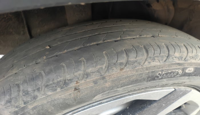 2023 Nissan MAGNITE XE, Petrol, Manual, 62,525 km, tyre