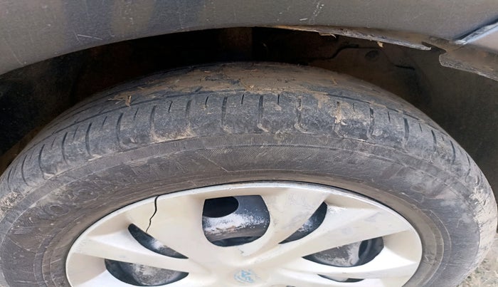 2016 Tata Zest XE 75PS DIESEL, Diesel, Manual, 1,38,589 km, tyre