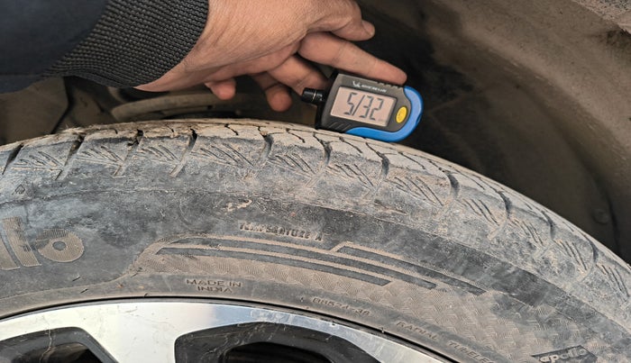 2023 Maruti Grand Vitara SIGMA SMART HYBRID, Petrol, Manual, 58,549 km, tyre