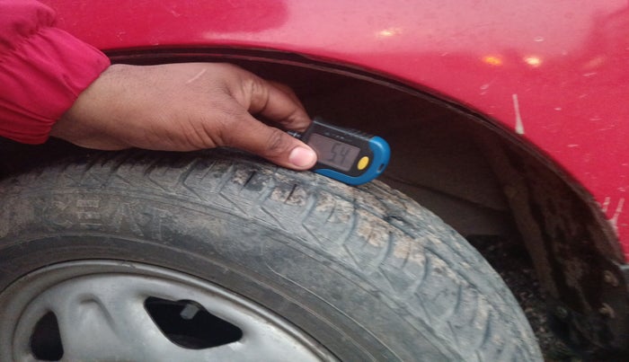 2015 Chevrolet Beat LS PETROL, Petrol, Manual, 54,281 km, tyre