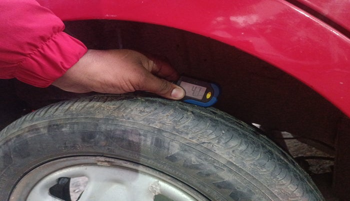 2015 Chevrolet Beat LS PETROL, Petrol, Manual, 54,281 km, tyre