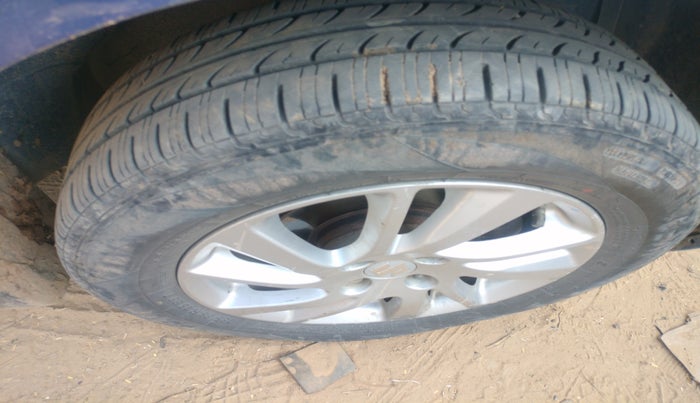 2011 Maruti Swift ZDI, Diesel, Manual, 89,986 km, tyre