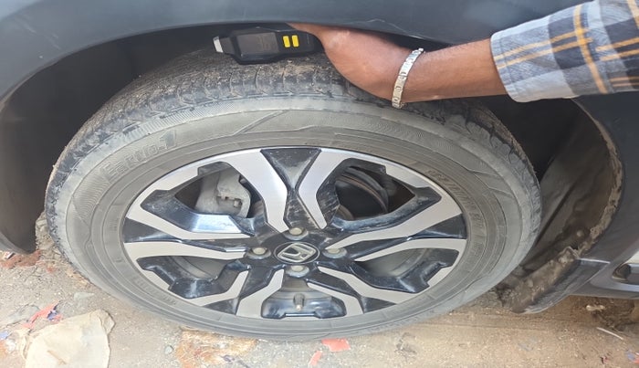 2020 Honda WR-V 1.2L I-VTEC VX MT, Petrol, Manual, 87,672 km, tyre