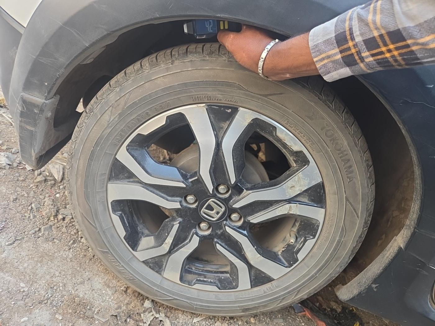 2020 Honda WR-V 1.2L I-VTEC VX MT, CNG, Manual, 87,672 km, tyre