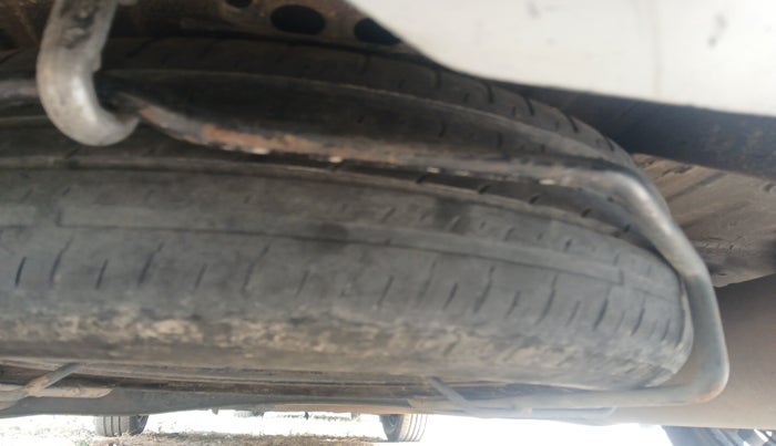 2019 Maruti Ertiga VXI SHVS, Petrol, Manual, 79,882 km, tyre