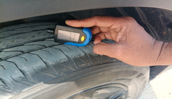 2024 Tata Harrier FEARLESS PLUS DUAL TONE AT, Diesel, Automatic, 9,281 km, tyre