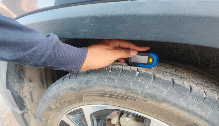 2023 Toyota URBAN CRUISER HYRYDER V NEO DRIVE, Petrol, Manual, 19,403 km, tyre