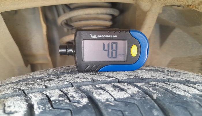 2019 Renault TRIBER RXZ, Petrol, Manual, 1,48,502 km, tyre