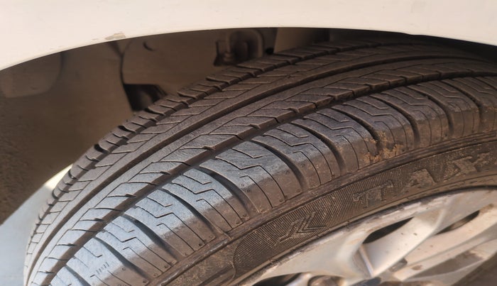 2018 Ford New Figo TITANIUM1.5 DIESEL, Diesel, Manual, 1,26,123 km, tyre