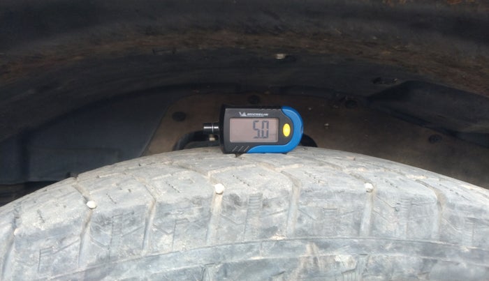 2023 Mahindra Thar LX HARD TOP 4WD MT, Diesel, Manual, 73,980 km, tyre