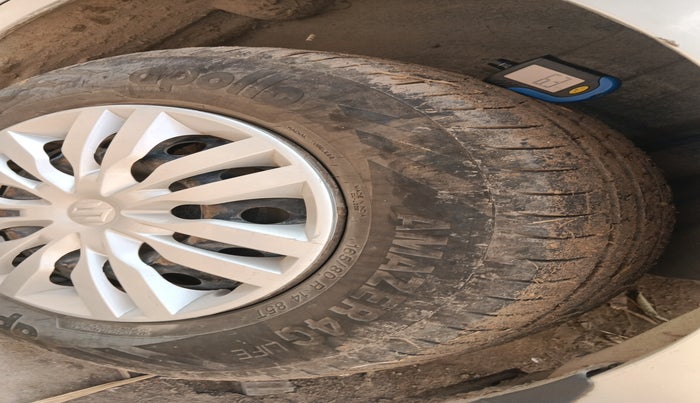 2019 Maruti Dzire VDI, Diesel, Manual, 1,58,519 km, tyre