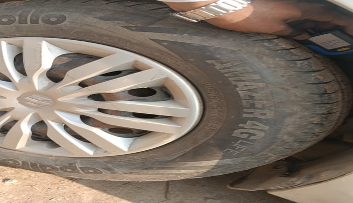 2019 Maruti Dzire VDI, Diesel, Manual, 1,58,519 km, tyre