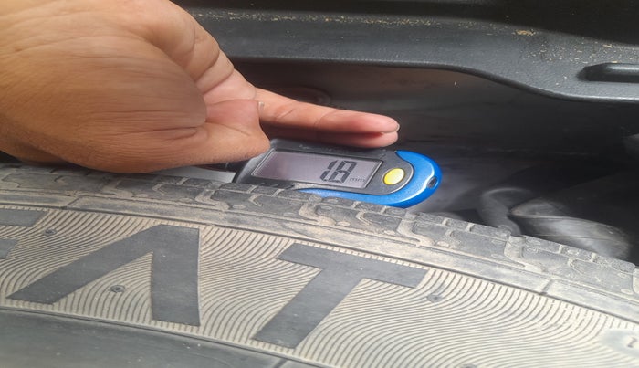 2019 Maruti Dzire VDI, Diesel, Manual, 1,58,519 km, tyre