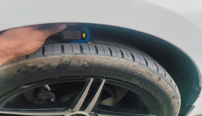 2020 Hyundai Elite i20 SPORTZ PLUS 1.2, Petrol, Manual, 70,985 km, tyre