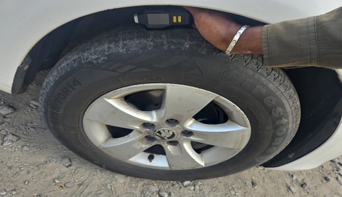 2011 Skoda Fabia AMBIENTE 1.2 TDI, Diesel, Manual, 1,35,072 km, tyre