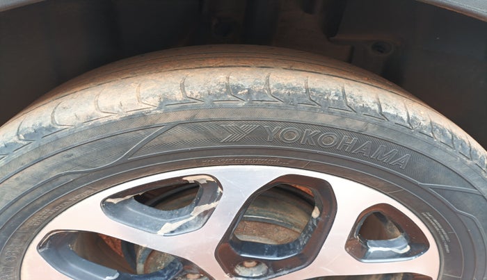 2017 Renault Captur RXT DIESEL, Diesel, Manual, 97,985 km, tyre