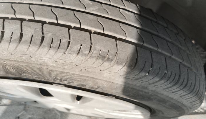 2020 Maruti S PRESSO VXI CNG, Petrol, Manual, 87,400 km, tyre