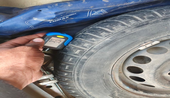 2014 Maruti Alto 800 LXI, Petrol, Manual, 55,968 km, tyre