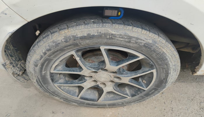 2017 Tata Tiago XM PETROL, Petrol, Manual, 95,734 km, tyre