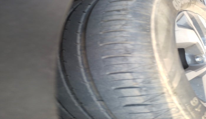 2023 KIA SONET HTX 1.5 DIESEL IMT, Diesel, Manual, 53,386 km, tyre