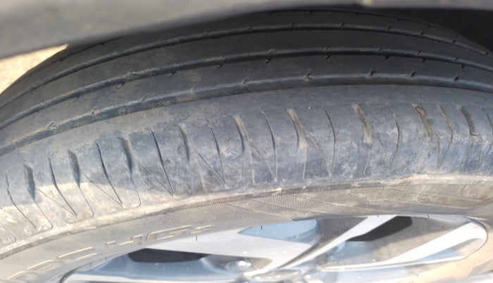 2023 KIA SONET HTX 1.5 DIESEL IMT, Diesel, Manual, 53,386 km, tyre