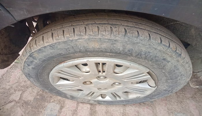 2020 Hyundai NEW SANTRO MAGNA, Petrol, Manual, 1,17,104 km, tyre