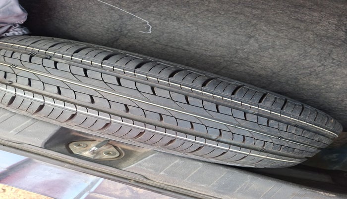 2017 Maruti Baleno ZETA PETROL 1.2, Petrol, Manual, 89,665 km, tyre